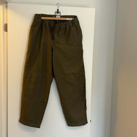 Aritzia dark green pants - Picture 1 of 4